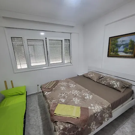Jasna, Neo Epivates, Apartament *