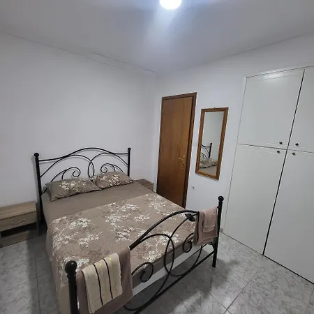Apartament Jasna, Neo Epivates,